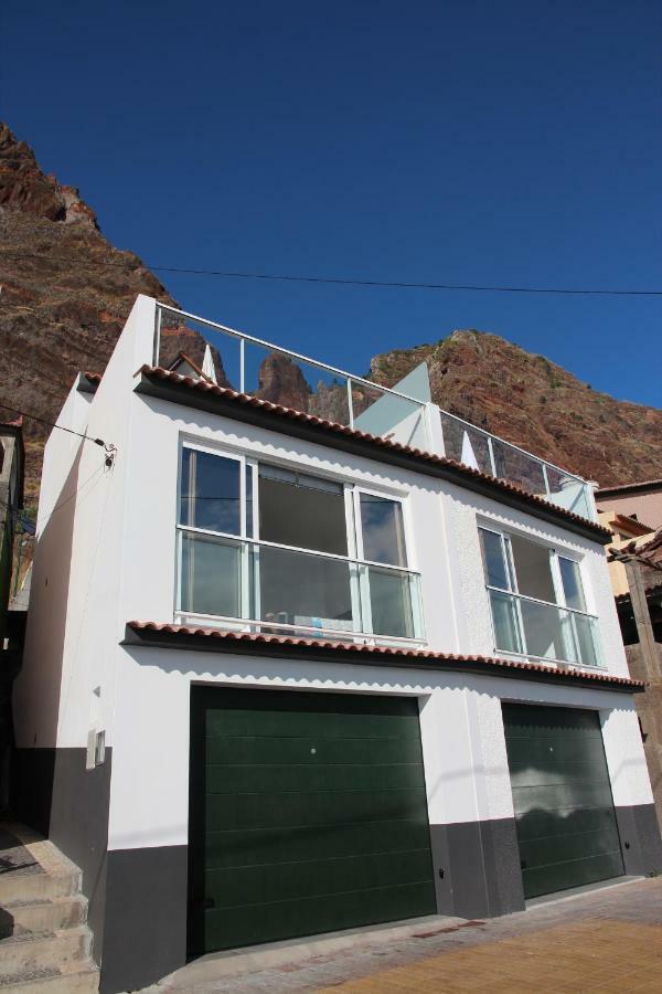 Casa Das Bonecas 2 # Private Garage Included # Paul do Mar  Exterior photo